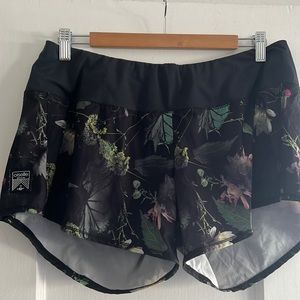 Oiselle Toolbelt Roga Moody Floral 10 EUC